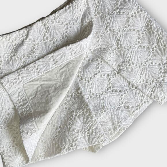 Lilly Pulitzer Shell Skort Size 2 Small Coastal Boho Preppy Cotton Mini - Picture 4 of 10